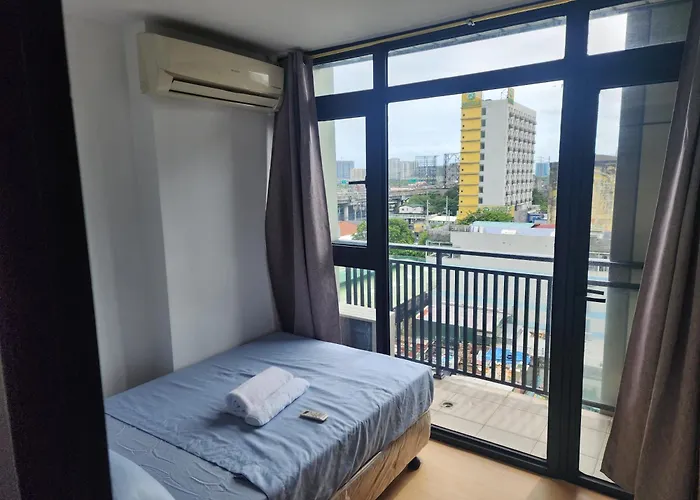 Bayport Luxhome Apartment Manila
